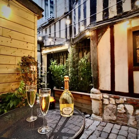 Le Spa Gustave - Sauna, Jacuzzi & Terrasse A Rouen Exterior photo