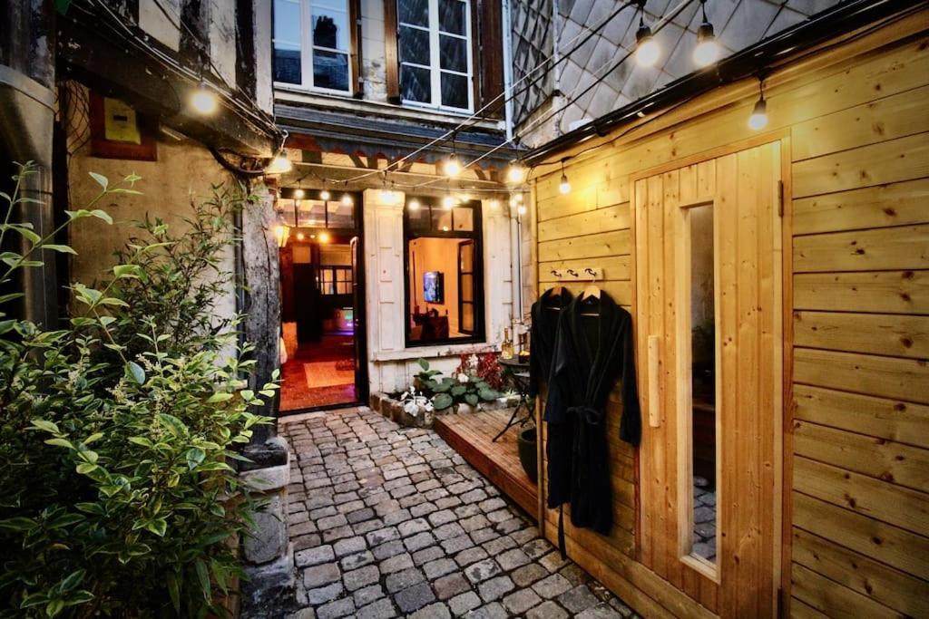 Apartment Le Gustave - Sauna, Jacuzzi & Terrasse A